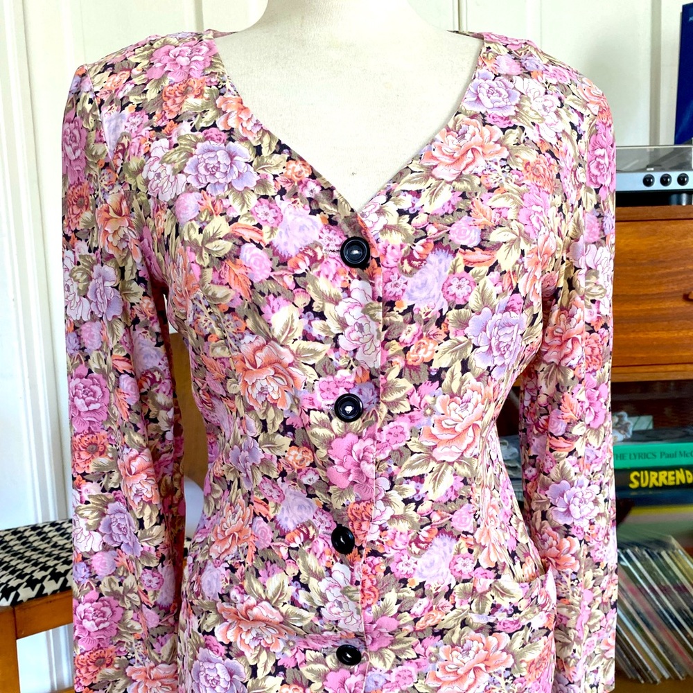 Vintage 90s Rampage Pink Floral Blouse. Size M.